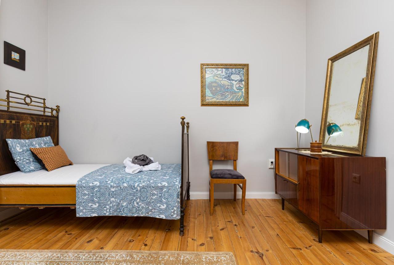The Old Town Vintage 2-Bedroom Jewel By Flat Mаnager Φιλιππούπολη Εξωτερικό φωτογραφία